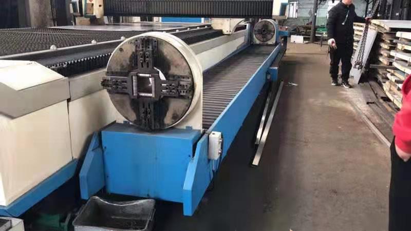 激光切管卡盤應用現場